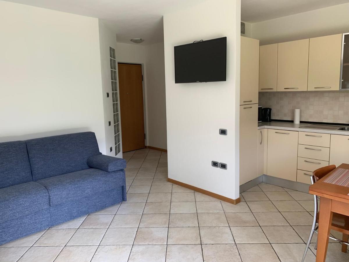 Appartamento Ivonn Con Giardino Riva del Garda Eksteriør bilde